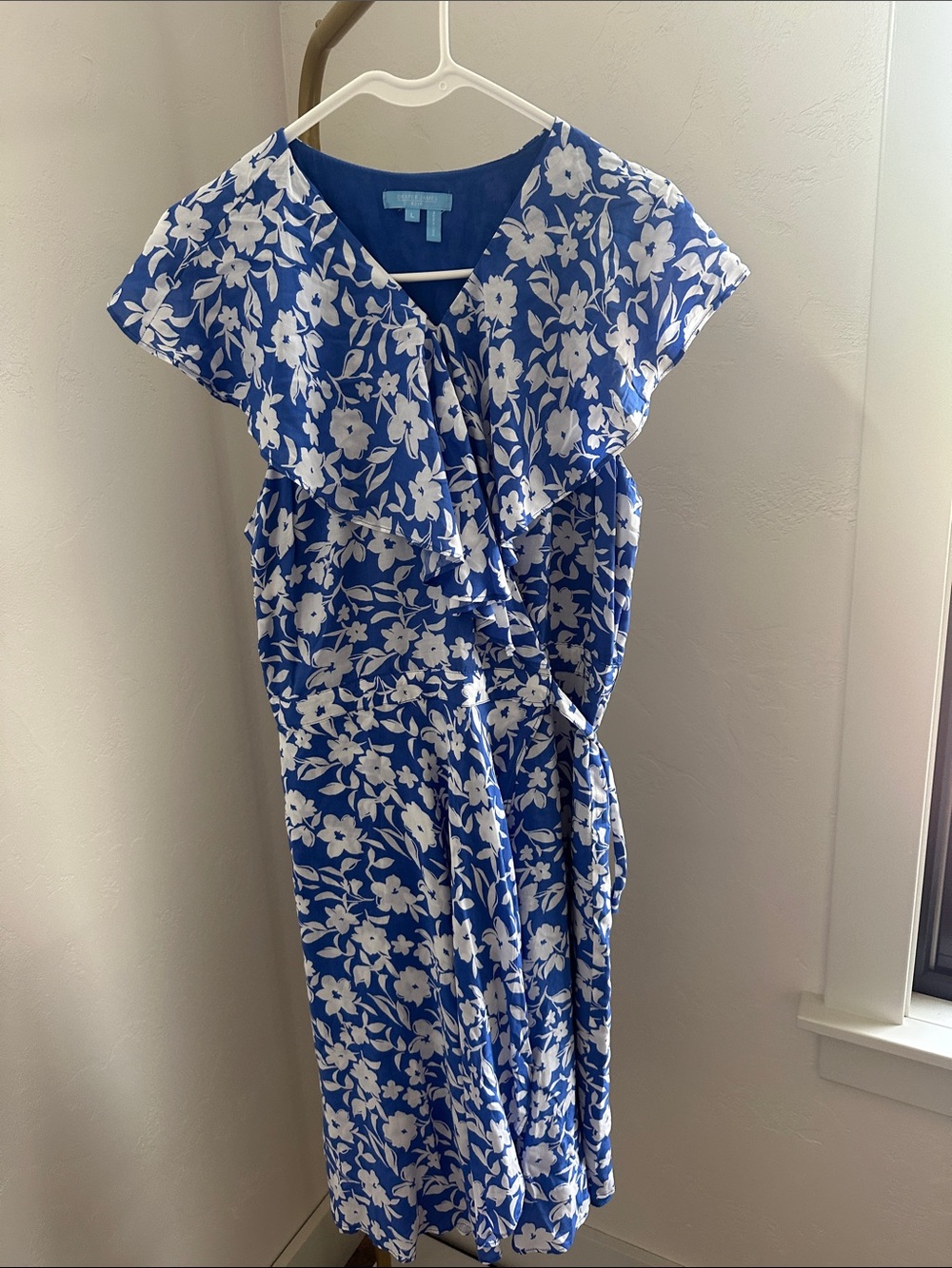 Draper James Blue and White Floral Wrap Dress - Picture 4 of 16